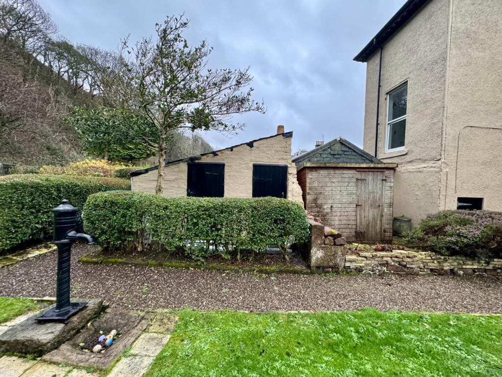 Gardens &amp; Outbuildings