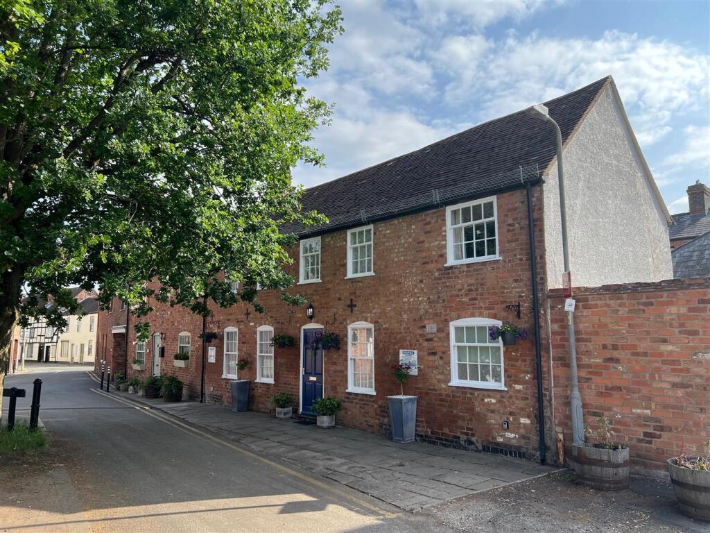 Exterior 11072025.jpg