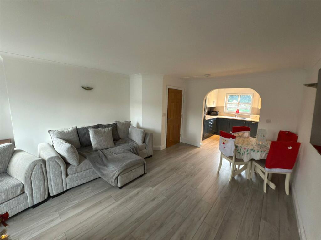 Lounge 2