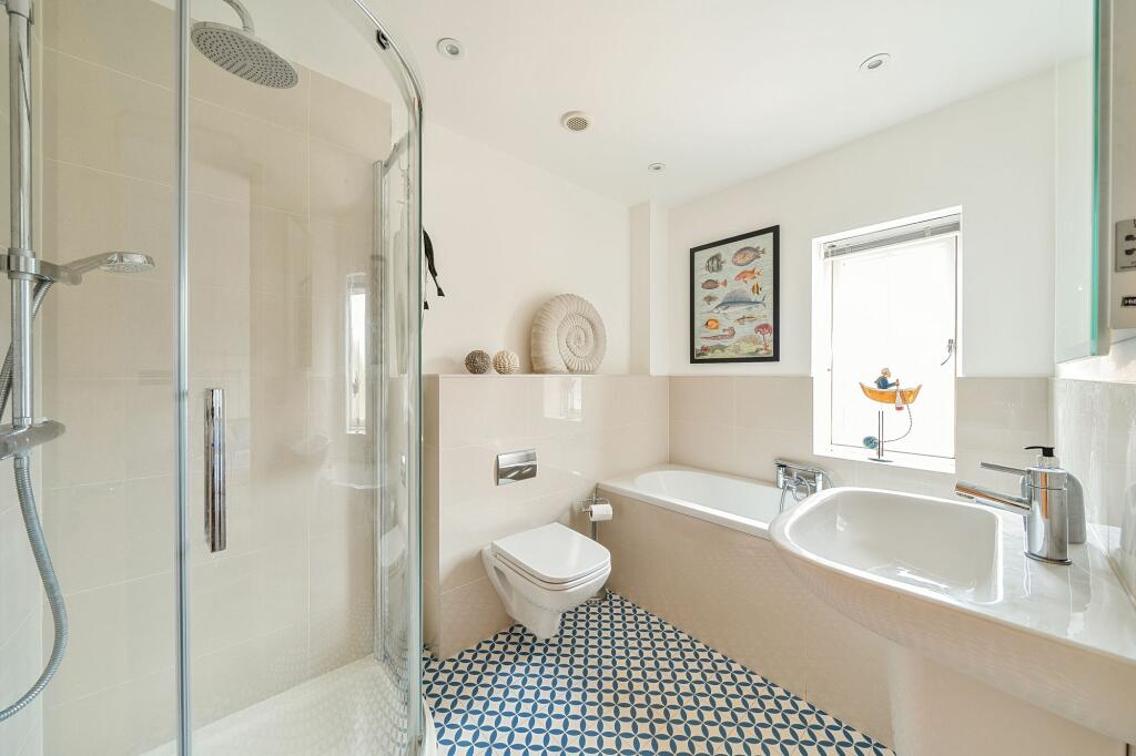 Bathroom (1)