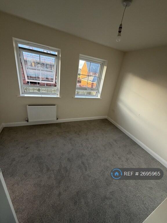 Bedrooom1