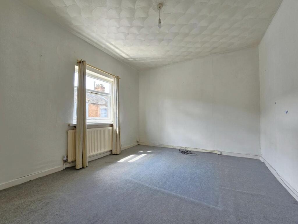 Bedroom One.jpg