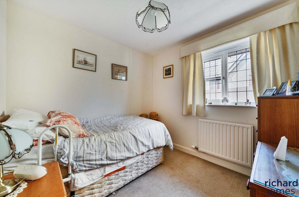 7a7eefd81b284221a96ffd0547356f75