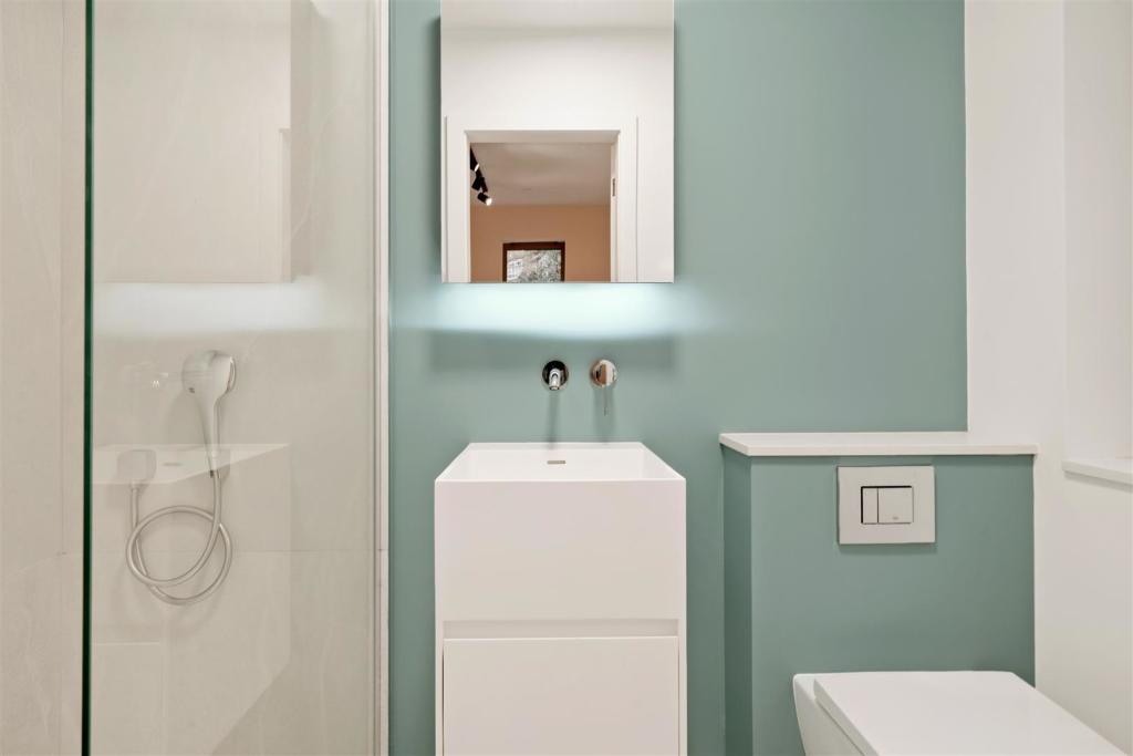 1 Acorn Close - bZLjcl8r0whSFbahQ5UE.jpg