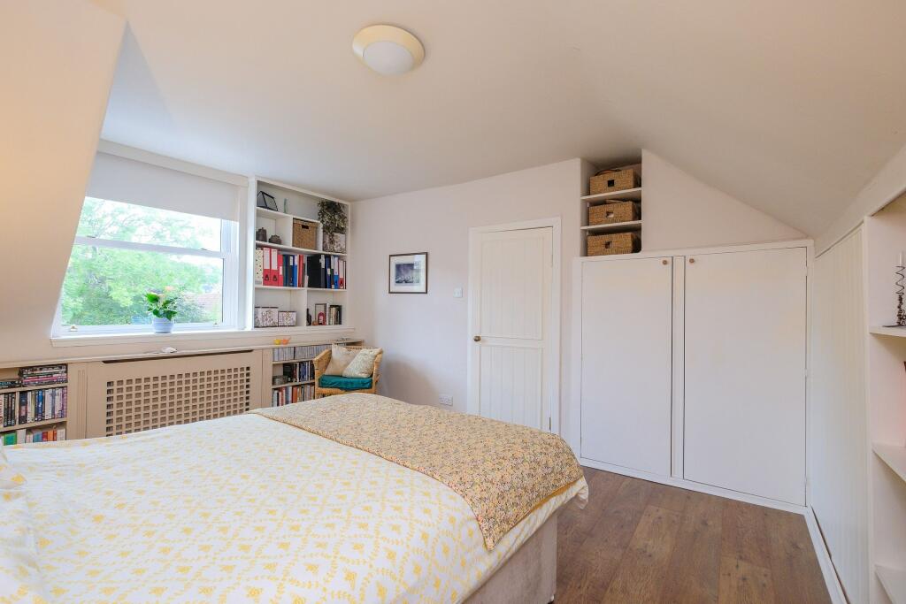 Bedroom 3 alternative view