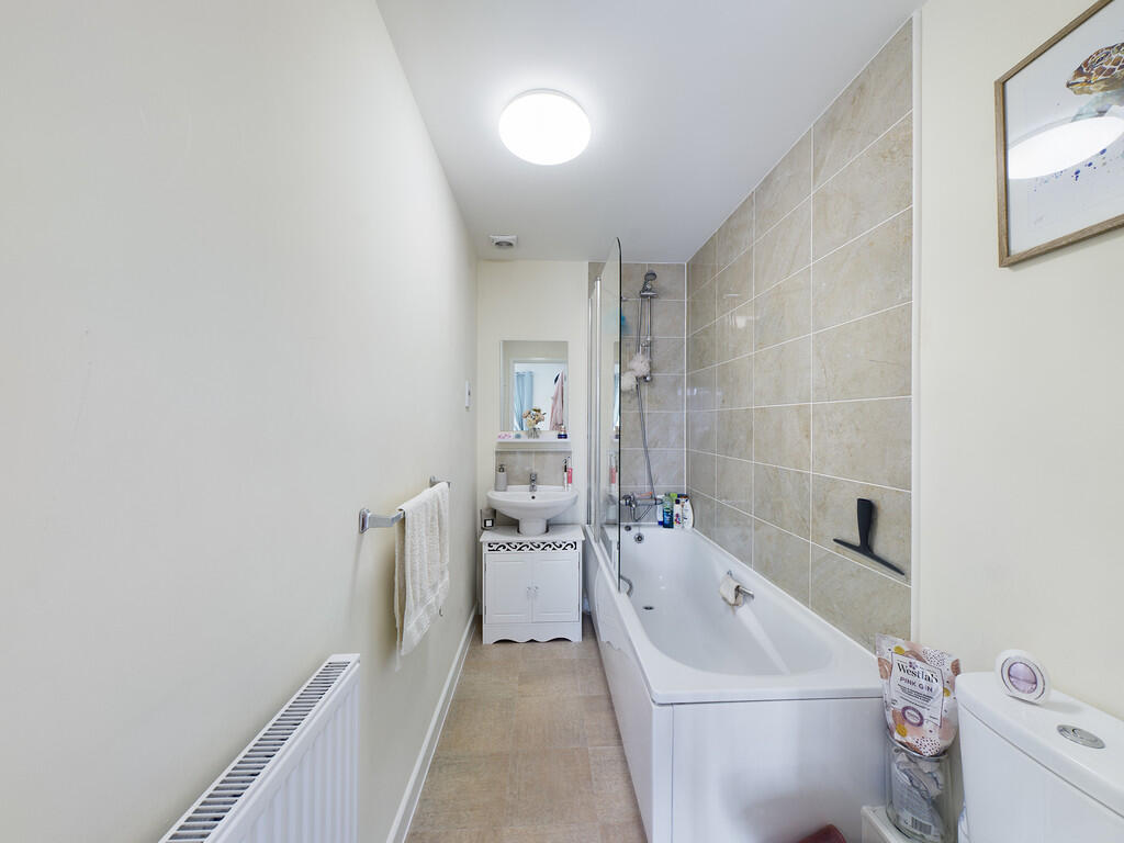 CAM00195P1-PR0220...