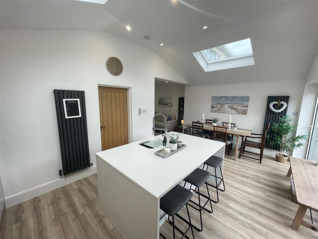 Photo 15-09-2025, 16 36 05.jpg