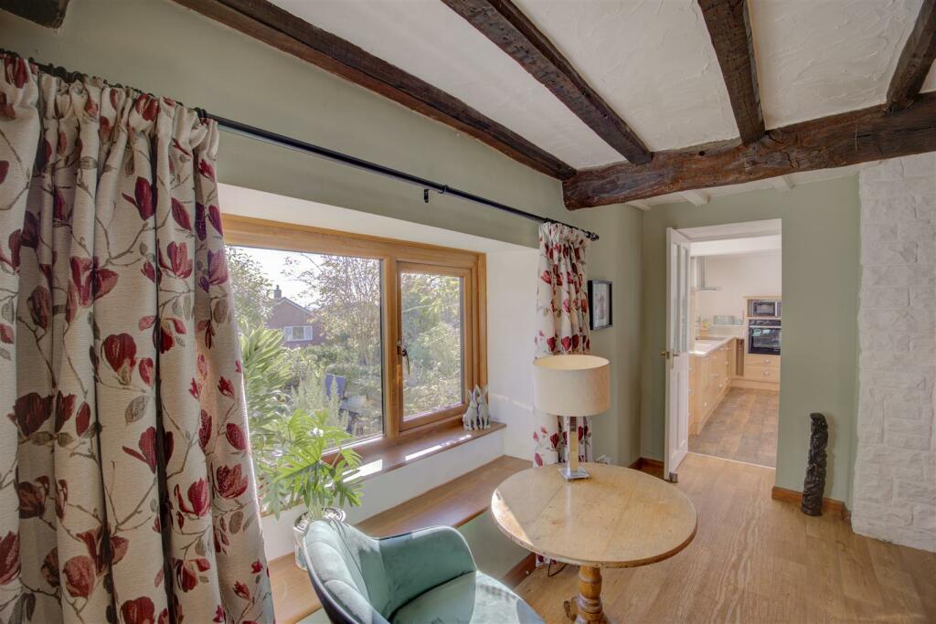 Annexe Lounge &amp; Dining