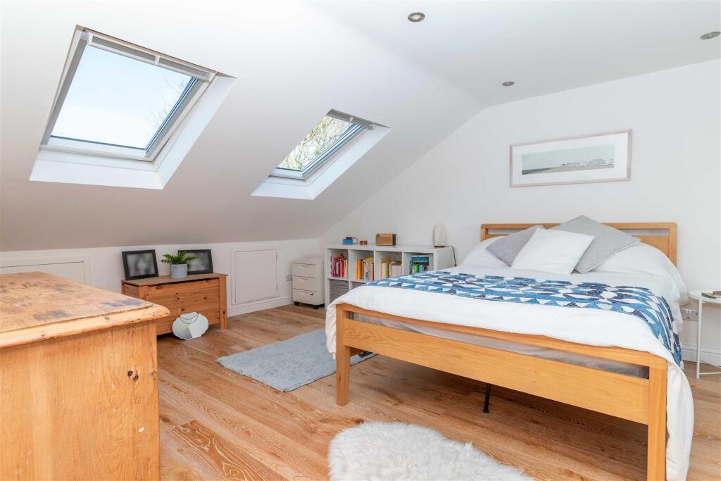 Bulkington-01.jpg