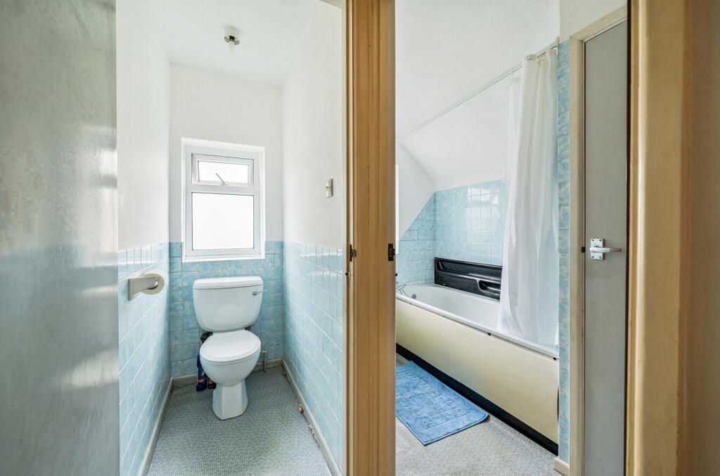 1317677-2-68628bd...