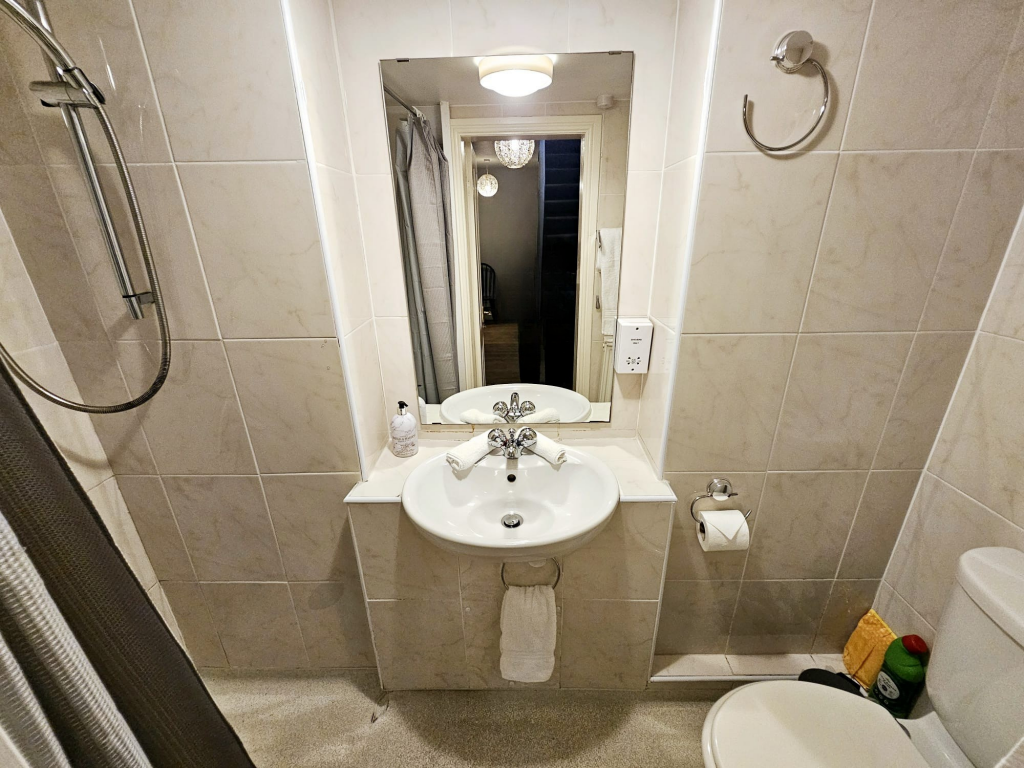 Untitled design - 2025-08-04T184238.431