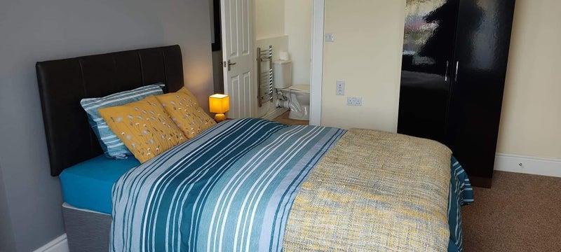 bed 3.jpg