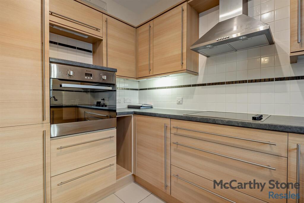8673961-interior07-800.jpg