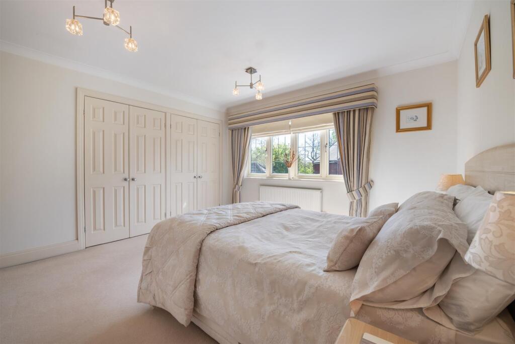 4 Hinchwick Court, Dorridge, B93 8DF_28.jpg