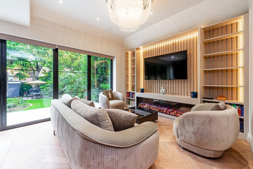 PHOTO-2025-09-01-15-29-34 (1).jpg