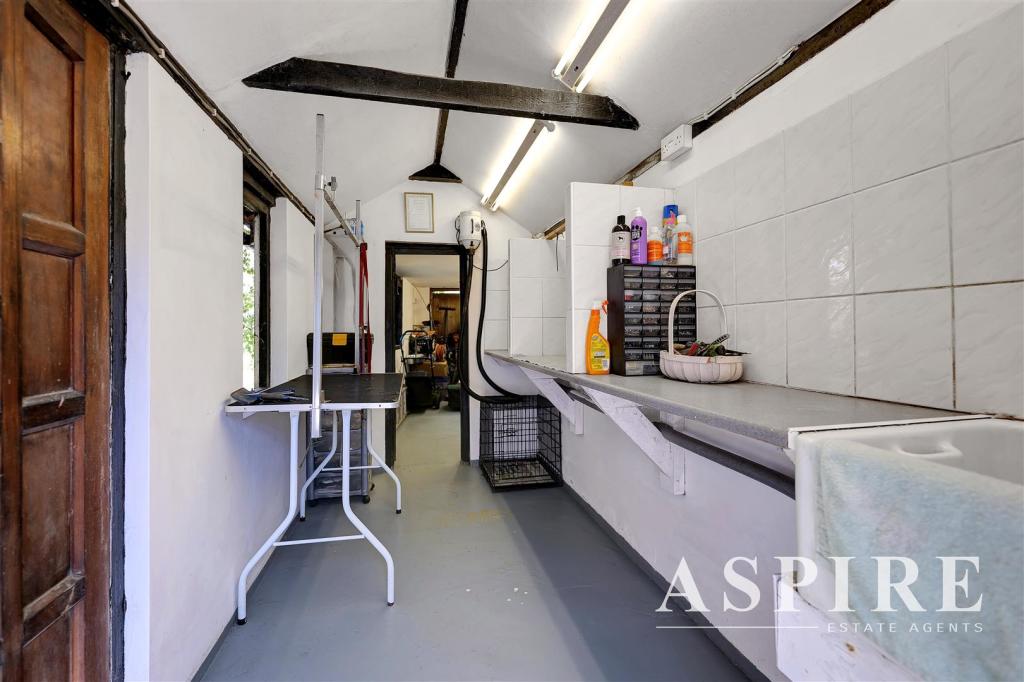 Aspire High Road13.jpg