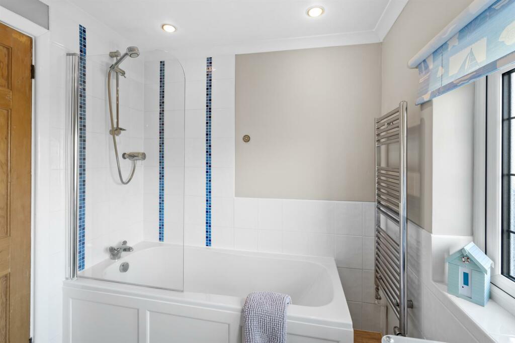 11BranksomeRd-020.jpg
