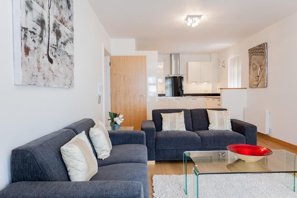Lounge/Kitchen
