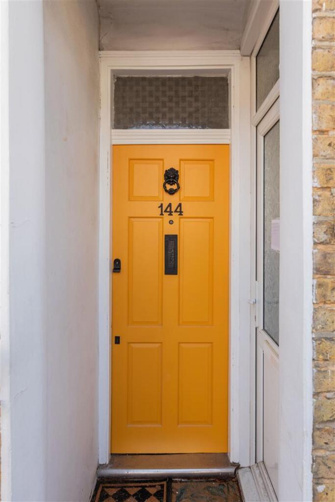 Albert Road E10