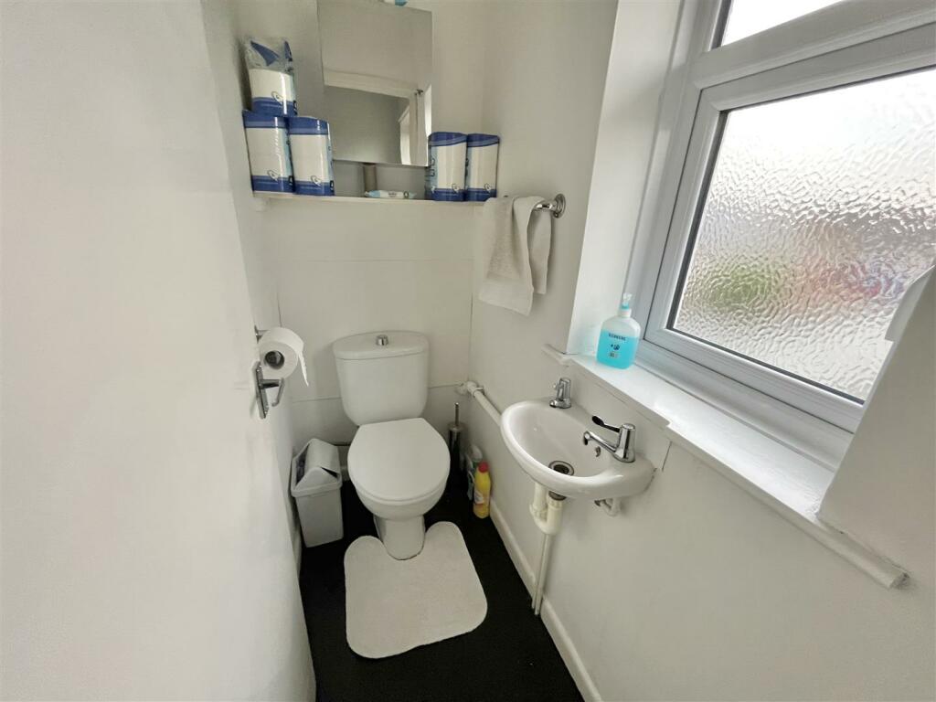 Separate WC