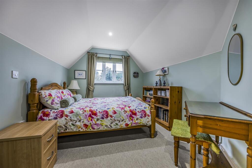 2 Clarendon Close, Denmead-PorticoMarketing-Nexa-9