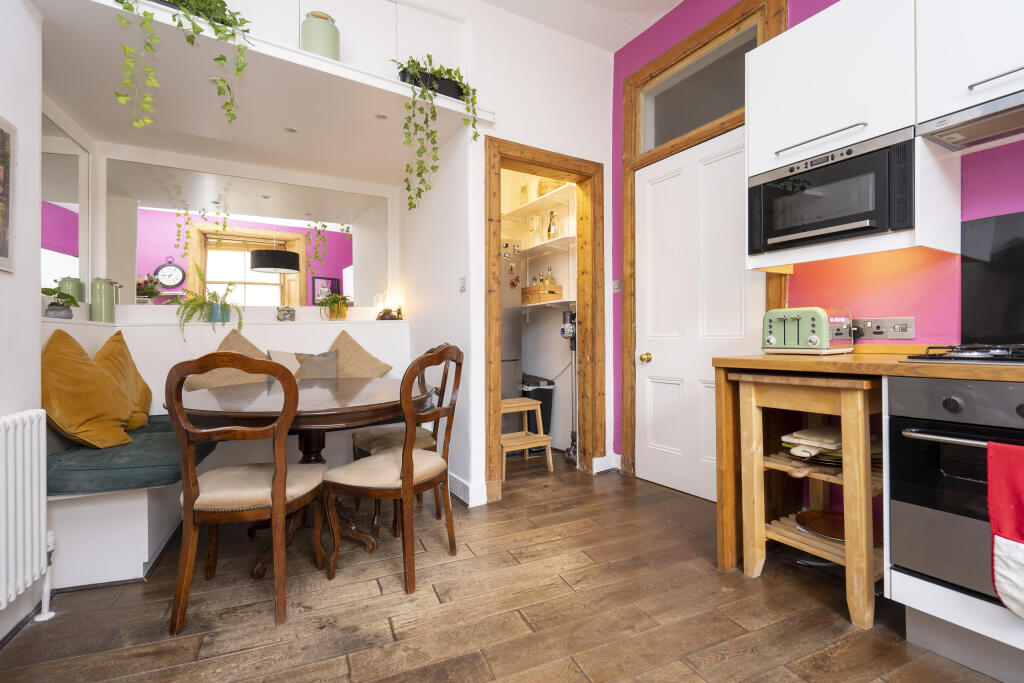 1F1 Trinity Crescent, Edinburgh (17)