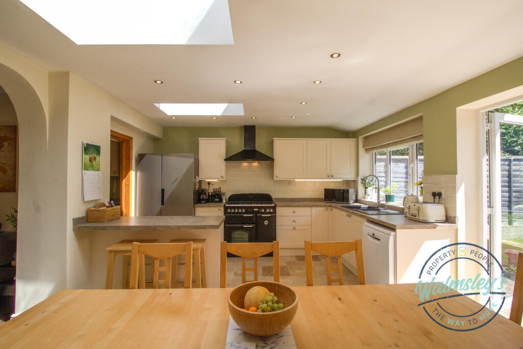 Dining with Kitchen beyond