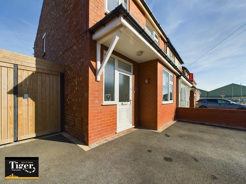 CAM02176G0-PR0346...