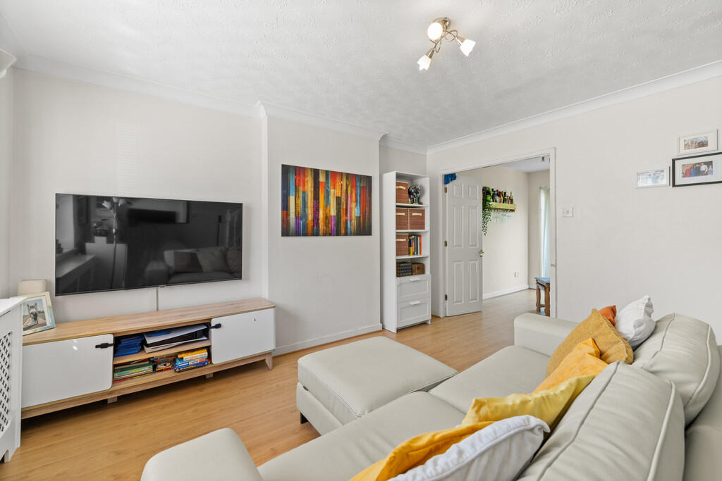 Newry Court, CH2 ...