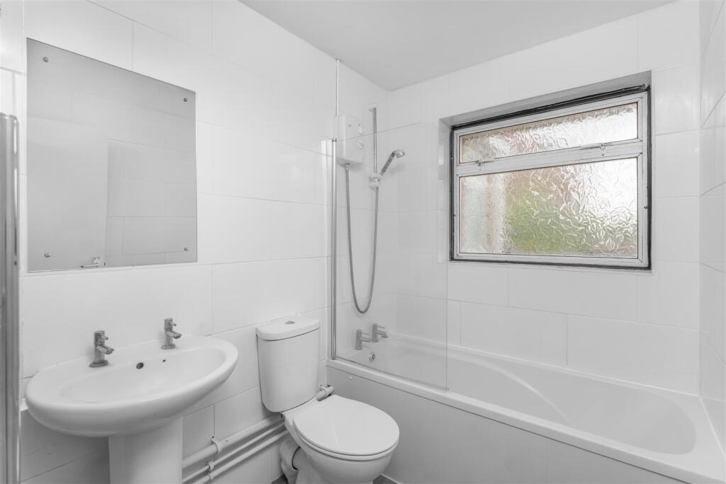 4 Hereford Way, Banbury-22.jpg