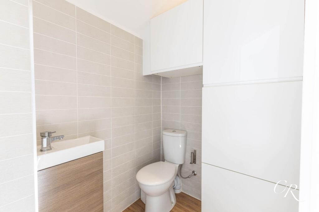 Shower Room &amp; Ensuite