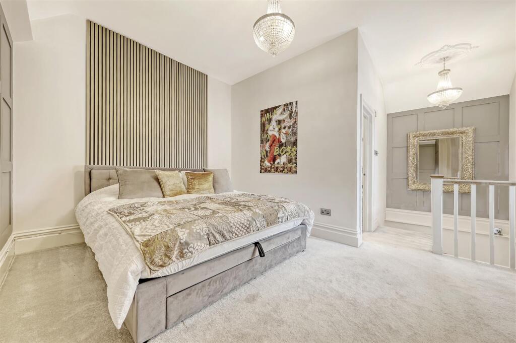 6_8v8a1542_2 copy.jpg