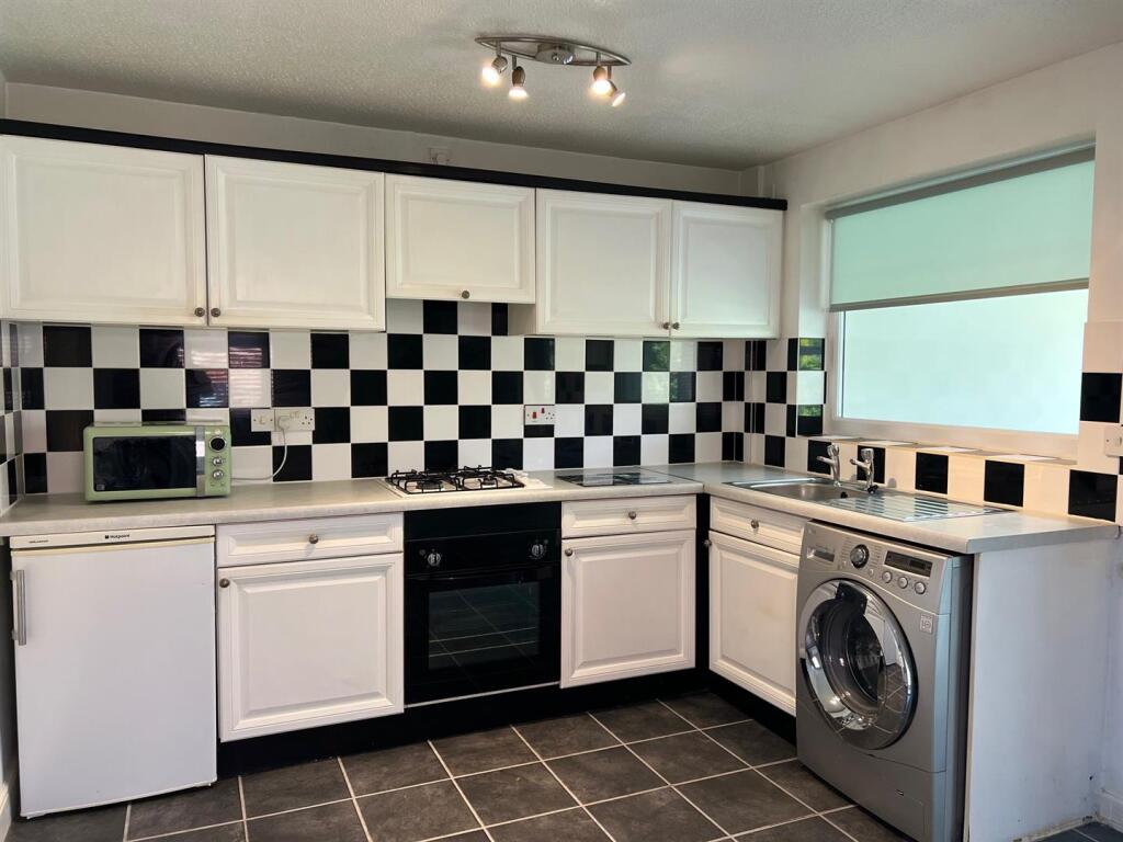 foxwood kitchen1.jpg