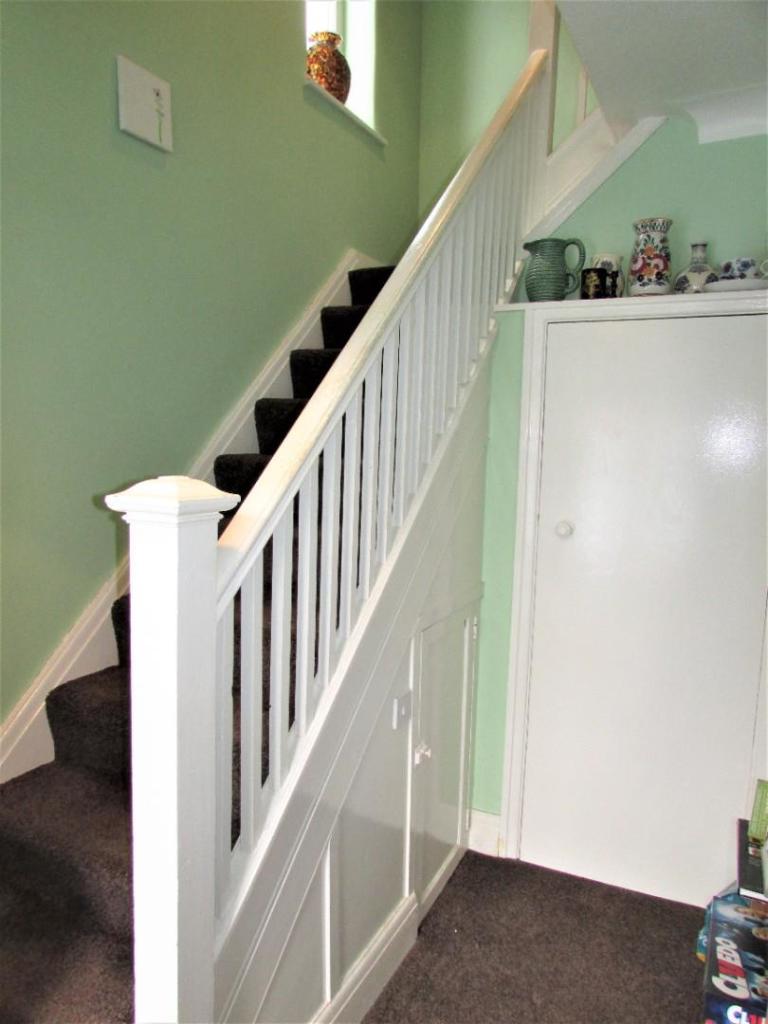 LordLn303hall.JPG
