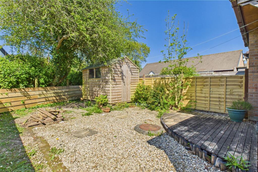 23 Willow Close Garden