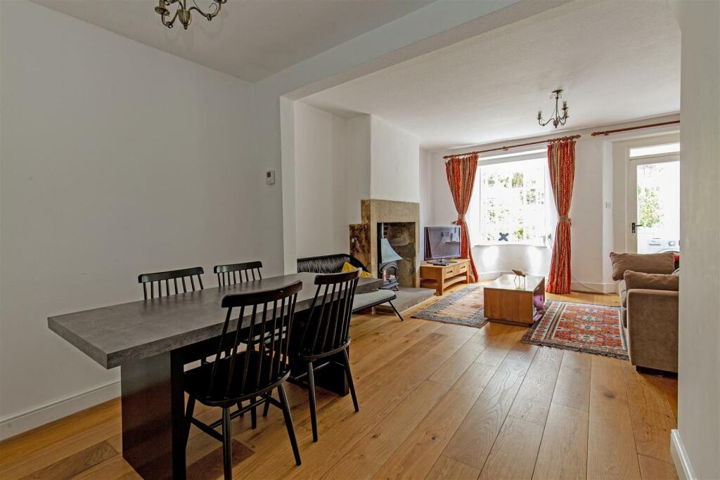 Dining Room-1.jpg
