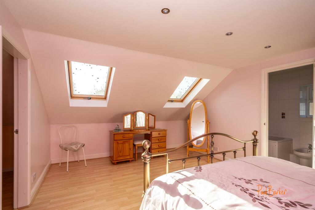 51a-Cell-Barns-Lane-1012.jpg