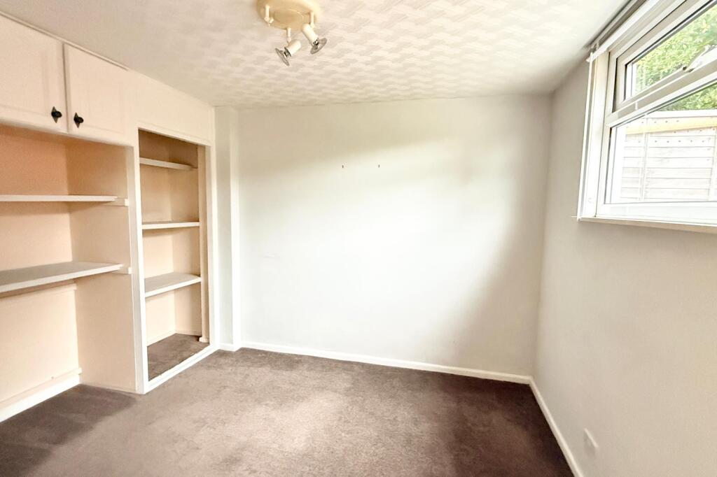 Compton Beeches, St. Ives, BH24 2PN