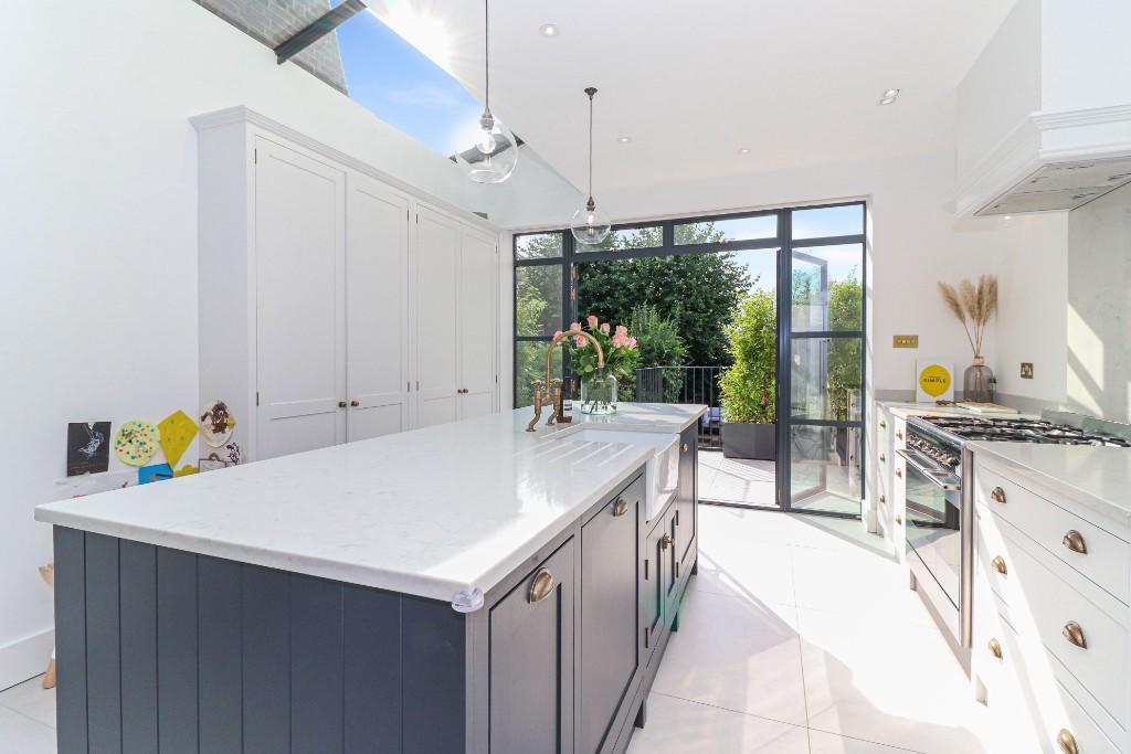Kitchen/breakfast rm