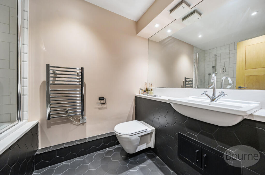 05884fd3-d706-47b...