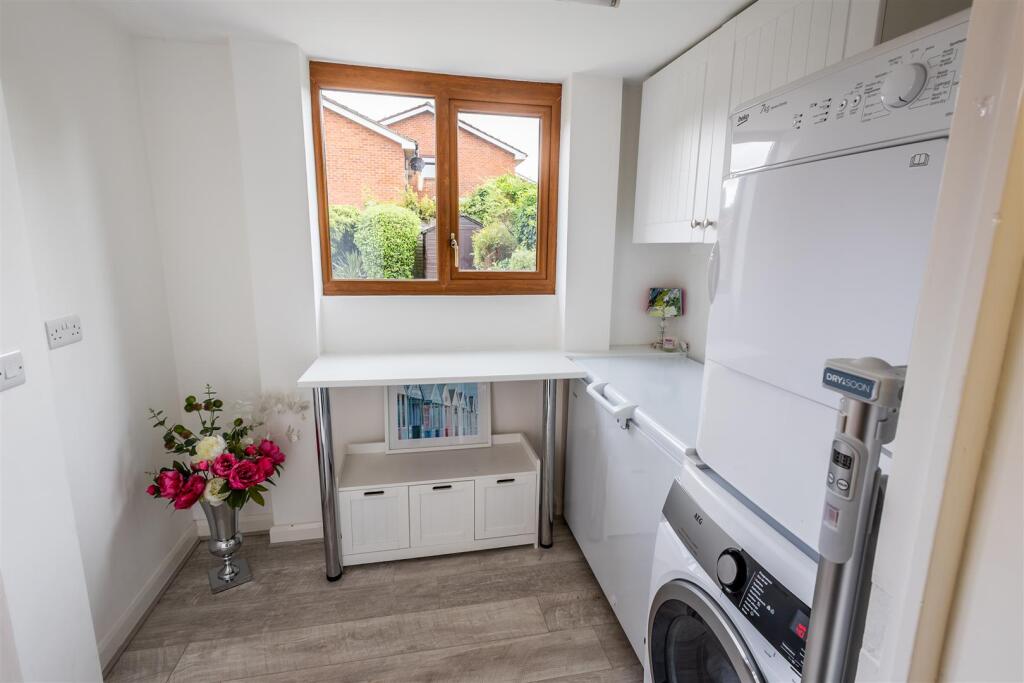 5 High Ridge Way-38.jpg