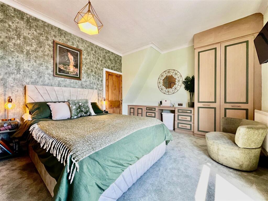 PHOTO-2025-05-17-08-03-40 2.jpg