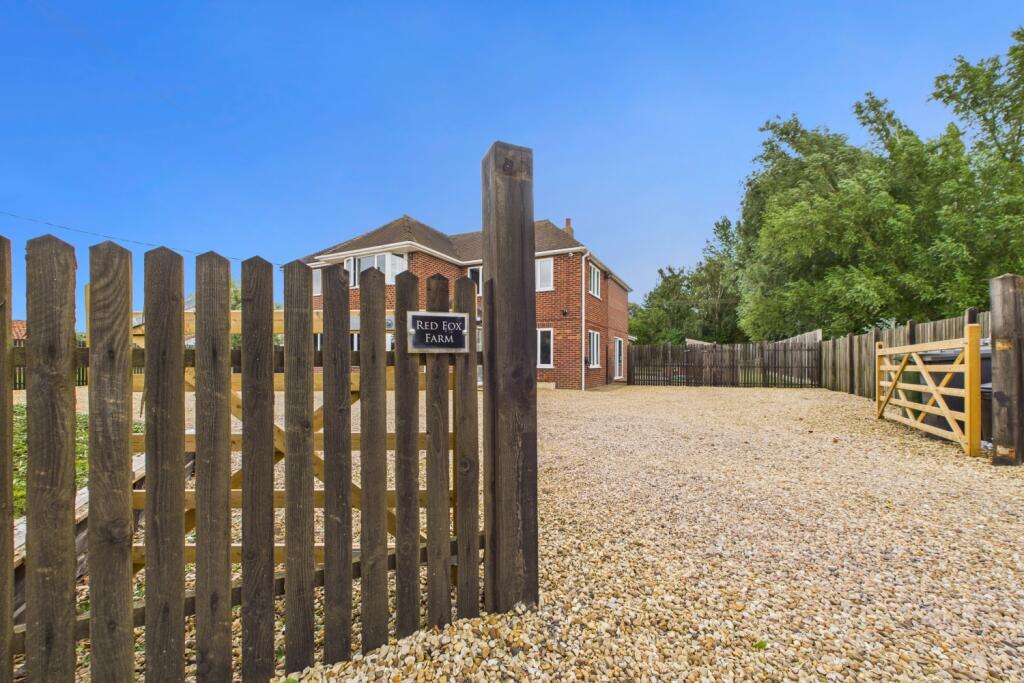 EweMove - Spalding - Front of House