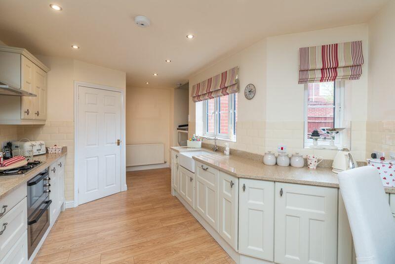 BREAKFAST KITCHEN
