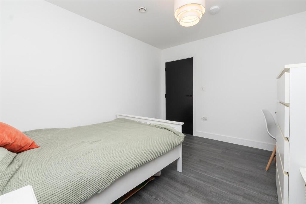 Flat-9-28-Baldwin-Street-BS1-17.jpg
