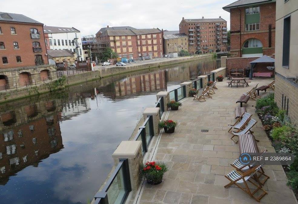 Riverside Terrace