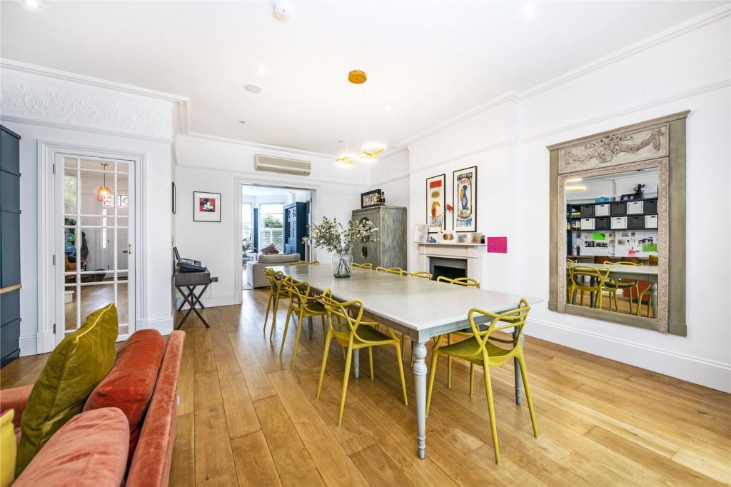 Picture No. 44