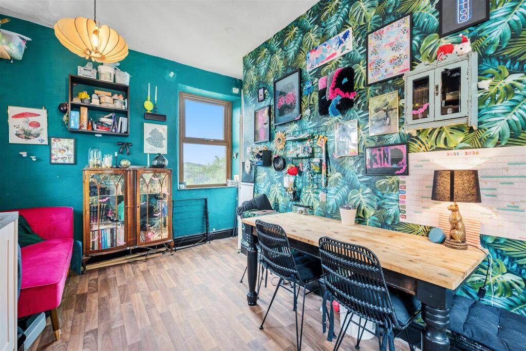 Kitchen-Diner to rear window.jpg