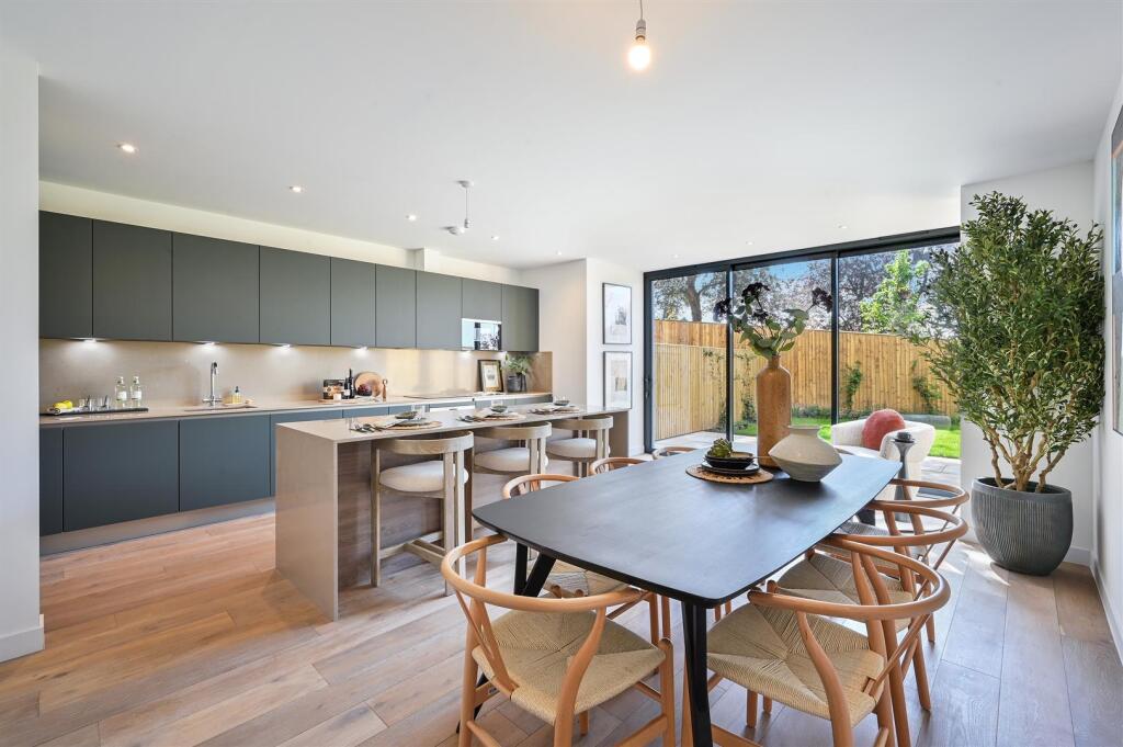 COTTENHAM PARK ROAD, 37, 2- (8).jpg