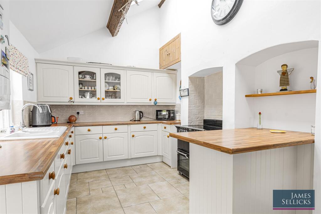 Breakfast Kitchen